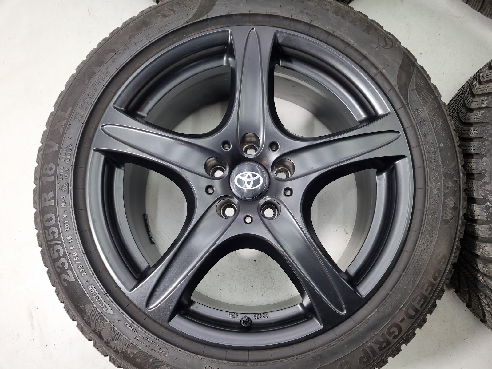 Toyota 8.5j, ET38 - Image 4