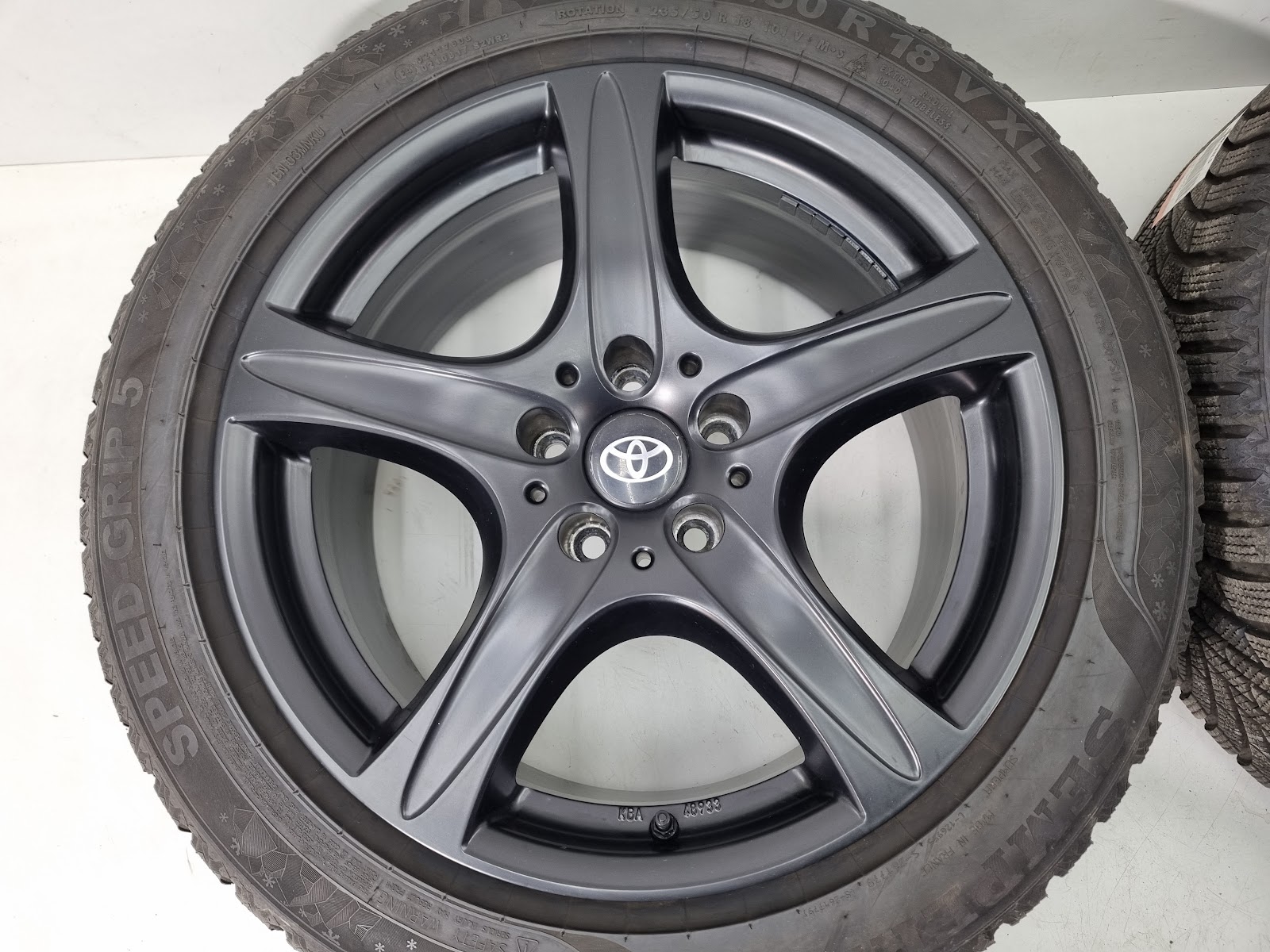 Toyota 8.5j, ET38 - Image 5