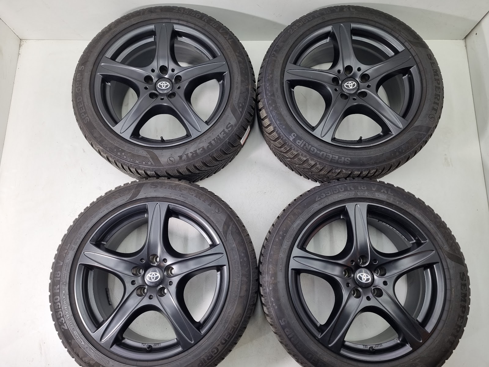 Toyota 8.5j, ET38 - Image 2