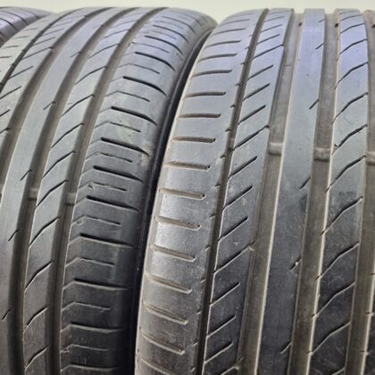 Continental 235/45 R19