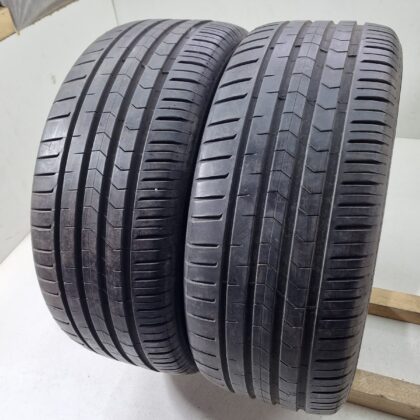 Vredestein 245/45 R18
