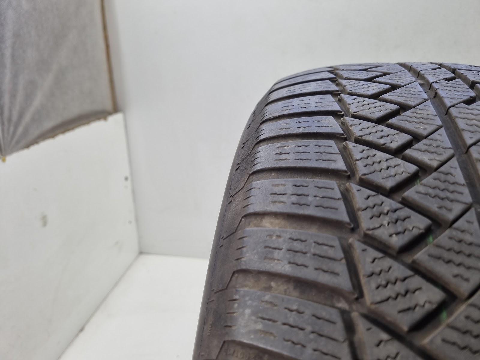 Continental 255/55 R19 - Image 7
