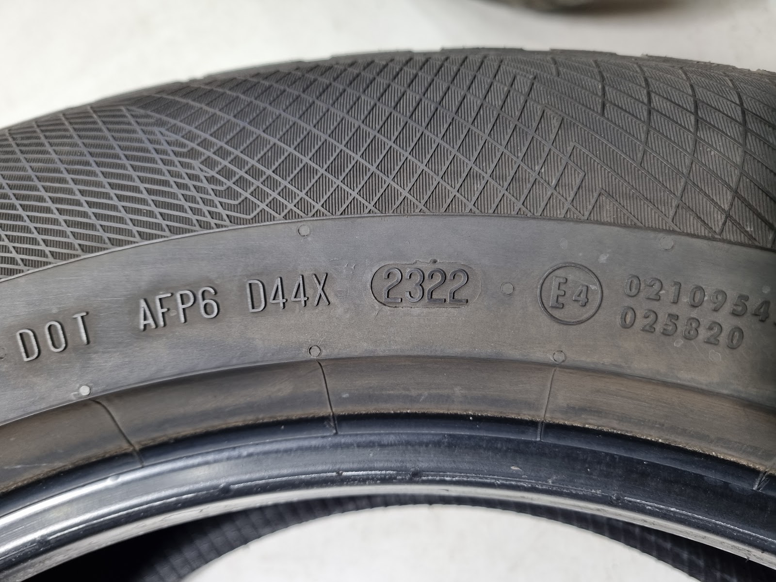 Continental 255/55 R19 - Image 9