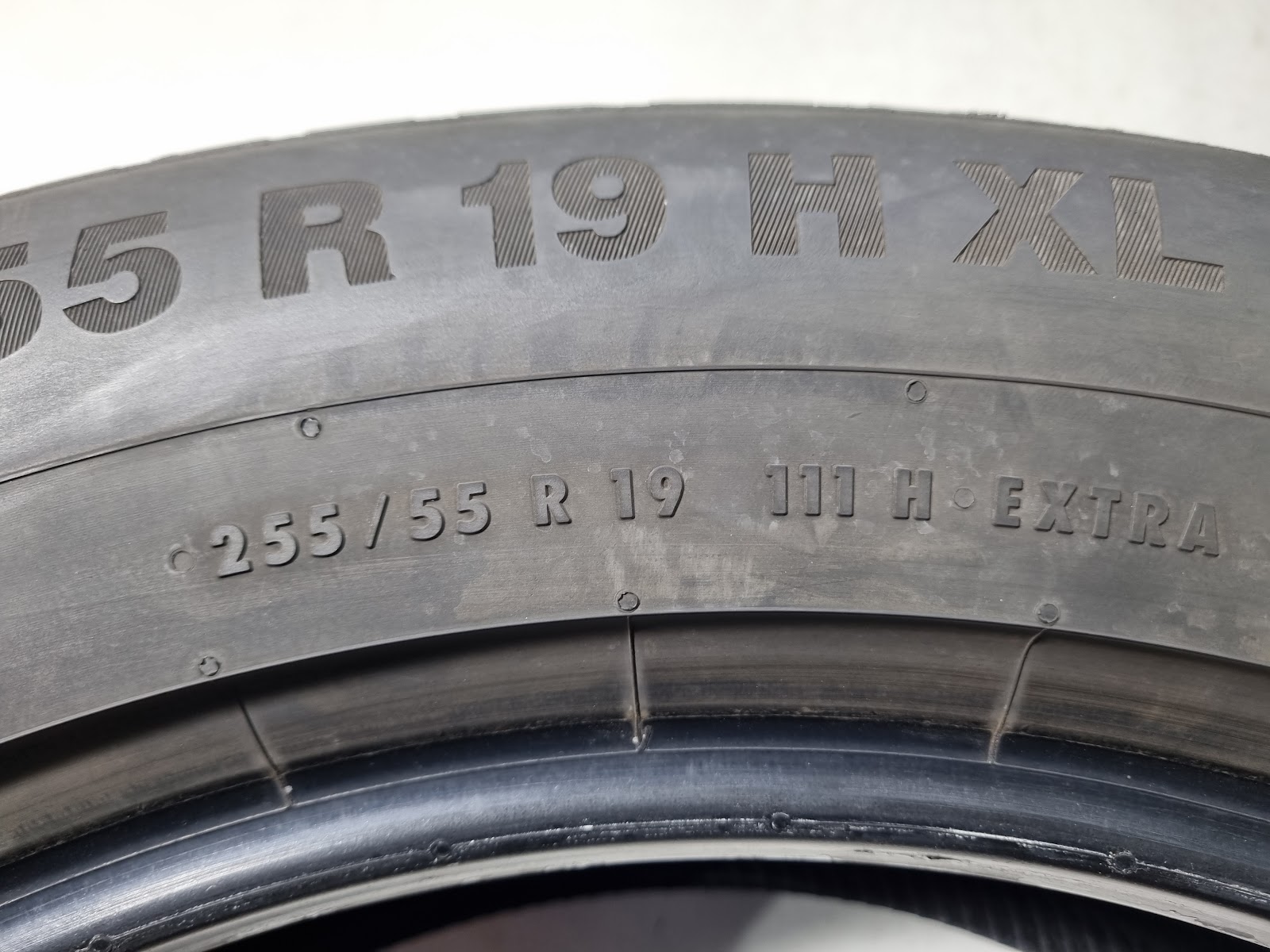Continental 255/55 R19 - Image 12