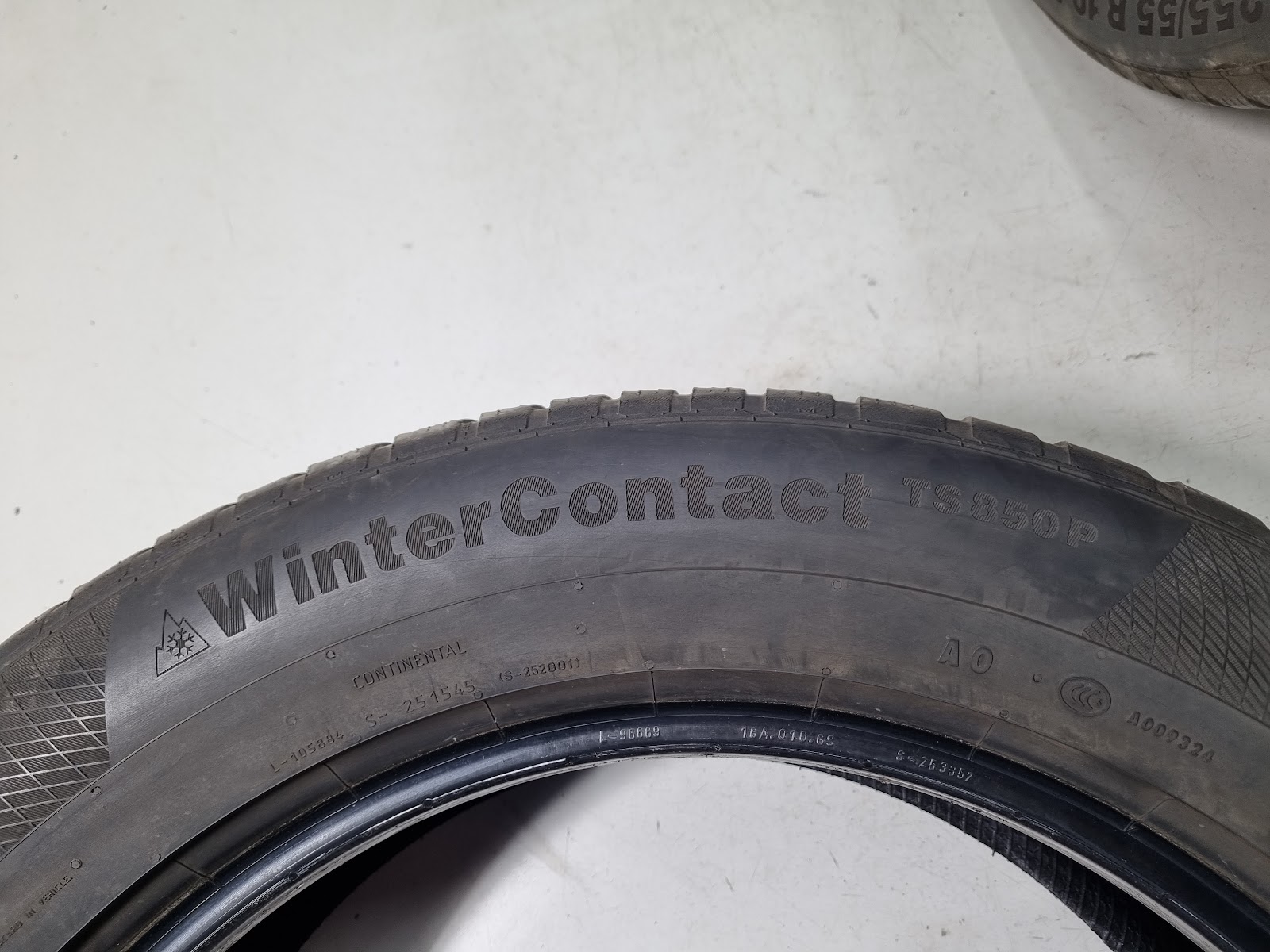 Continental 255/55 R19 - Image 10