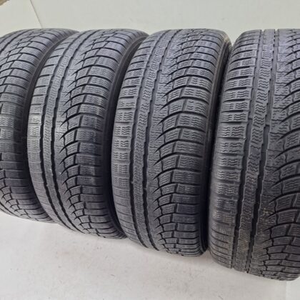 Nokian 225/55 R17