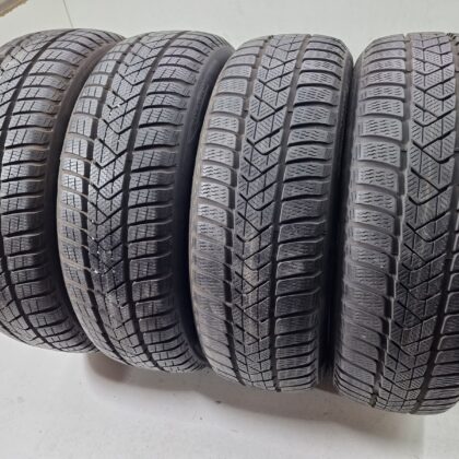 Pirelli 205/60 R17
