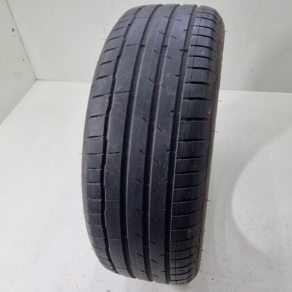 Hankook 235/55 R18