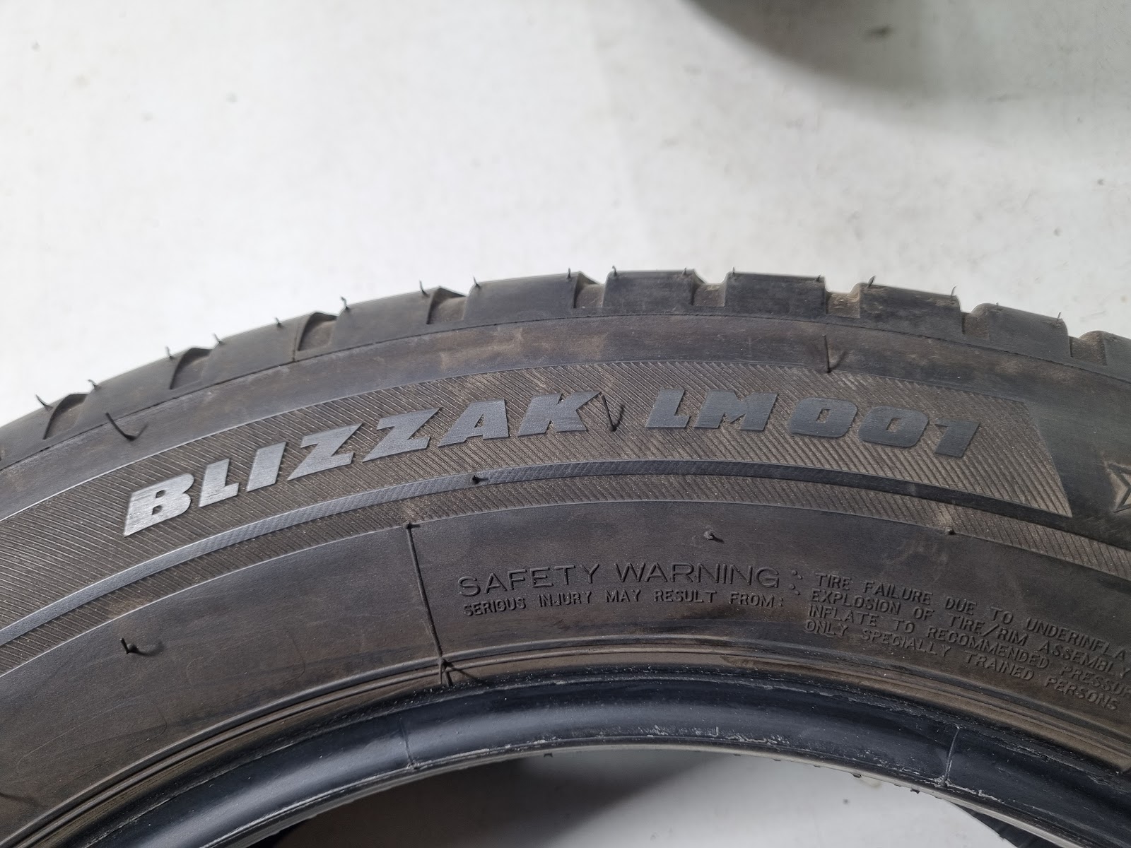 Bridgestone 205/60 R17 - Image 8