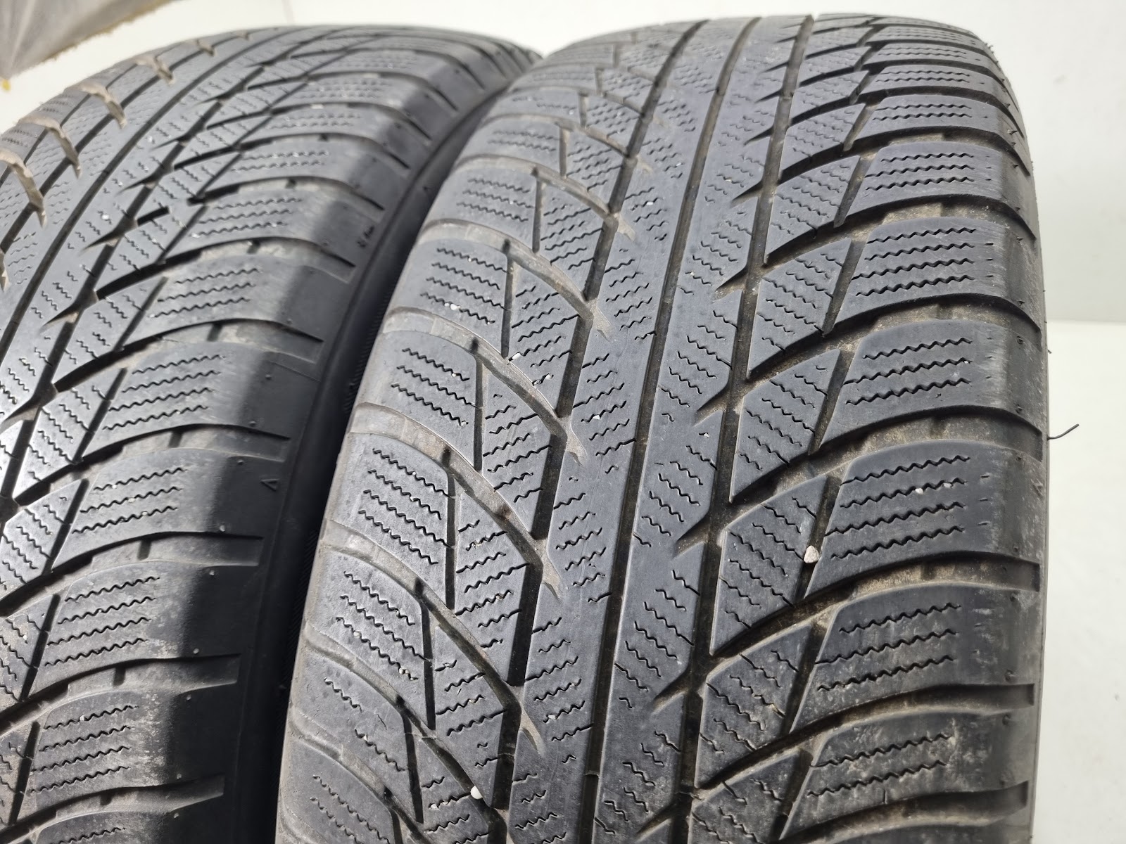 Bridgestone 205/60 R17 - Image 3