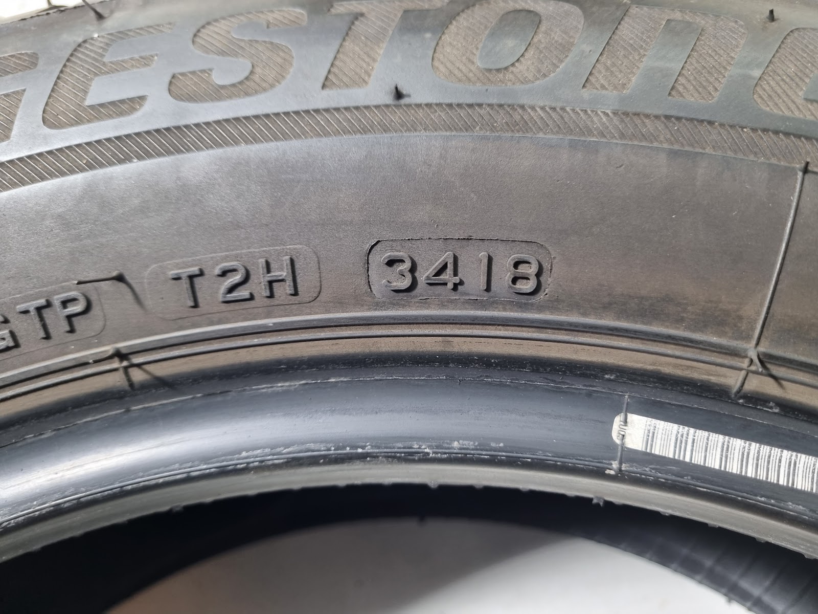 Bridgestone 205/60 R17 - Image 9