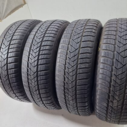 Pirelli 205/60 R17