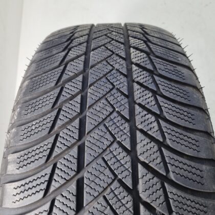 Bridgestone 255/55 R19