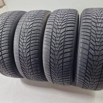 Hankook 235/55 R19