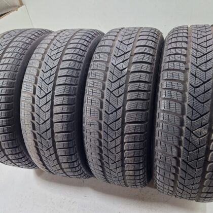 Pirelli 215/60 R16