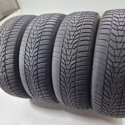 Hankook 225/60 R18