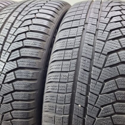 Hankook 205/55 R17