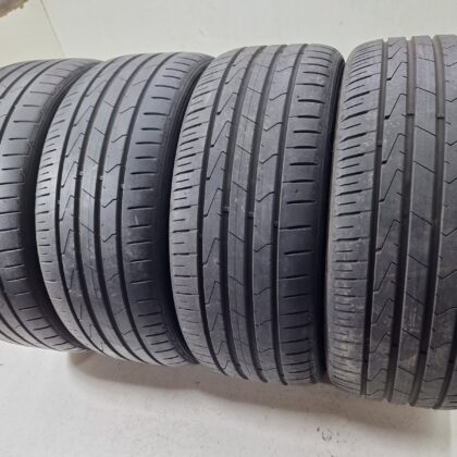 Hankook 225/40 R18