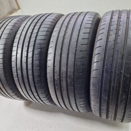 Goodyear 235/45 R20