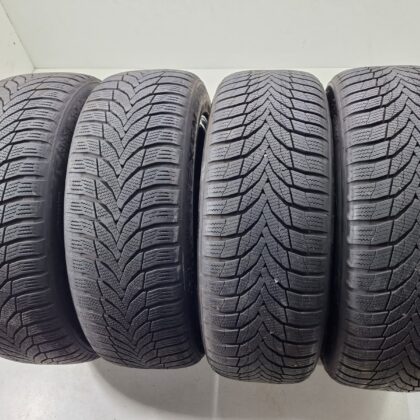 Nexen 215/55 R17