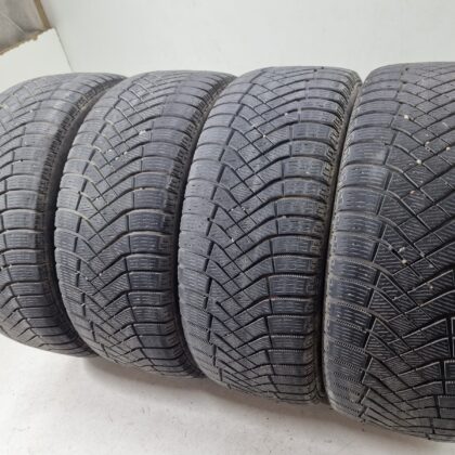 Pirelli 225/50 R17