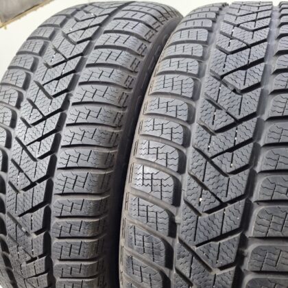 Pirelli 225/50 R18